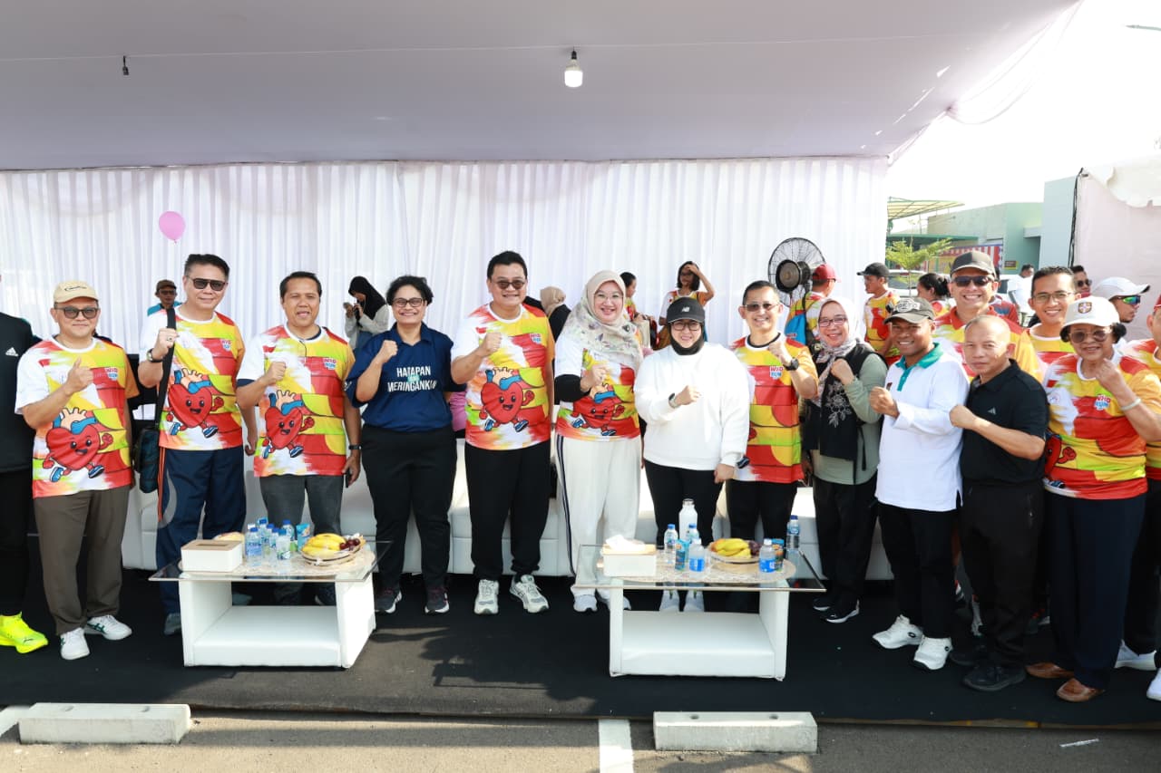 Wakil Bupati Tangerang Intan Nurul Hikmah bersama