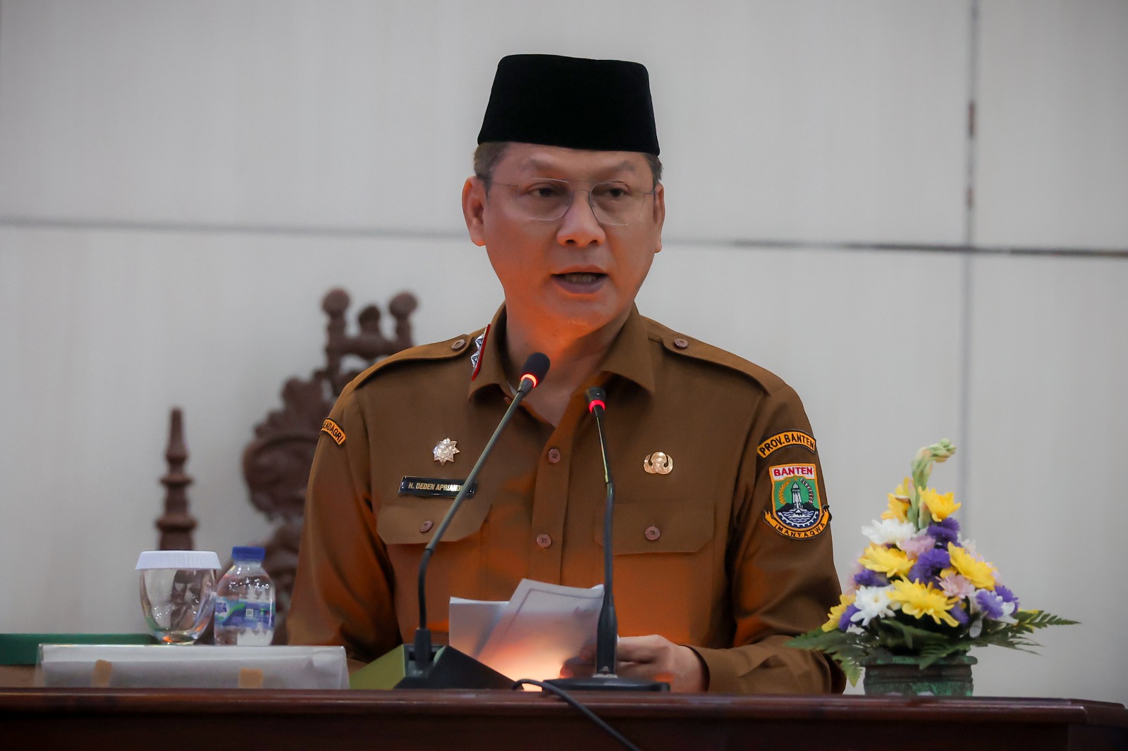 Sekda Banten Deden Apriandhi Hartawan.