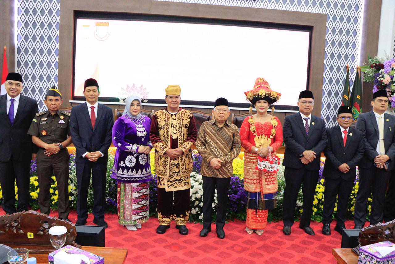 Para pejabat di sidang paripurna istimewa HUT ke 393 Kabupaten Tangerang.