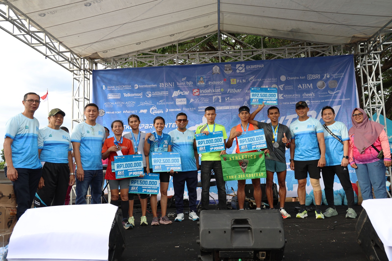 Pemenang Lomba Lari Ekbispar Banten 5K.