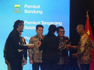 Pemkot Tangsel Raih Penghargaan Nasional dari BSSN