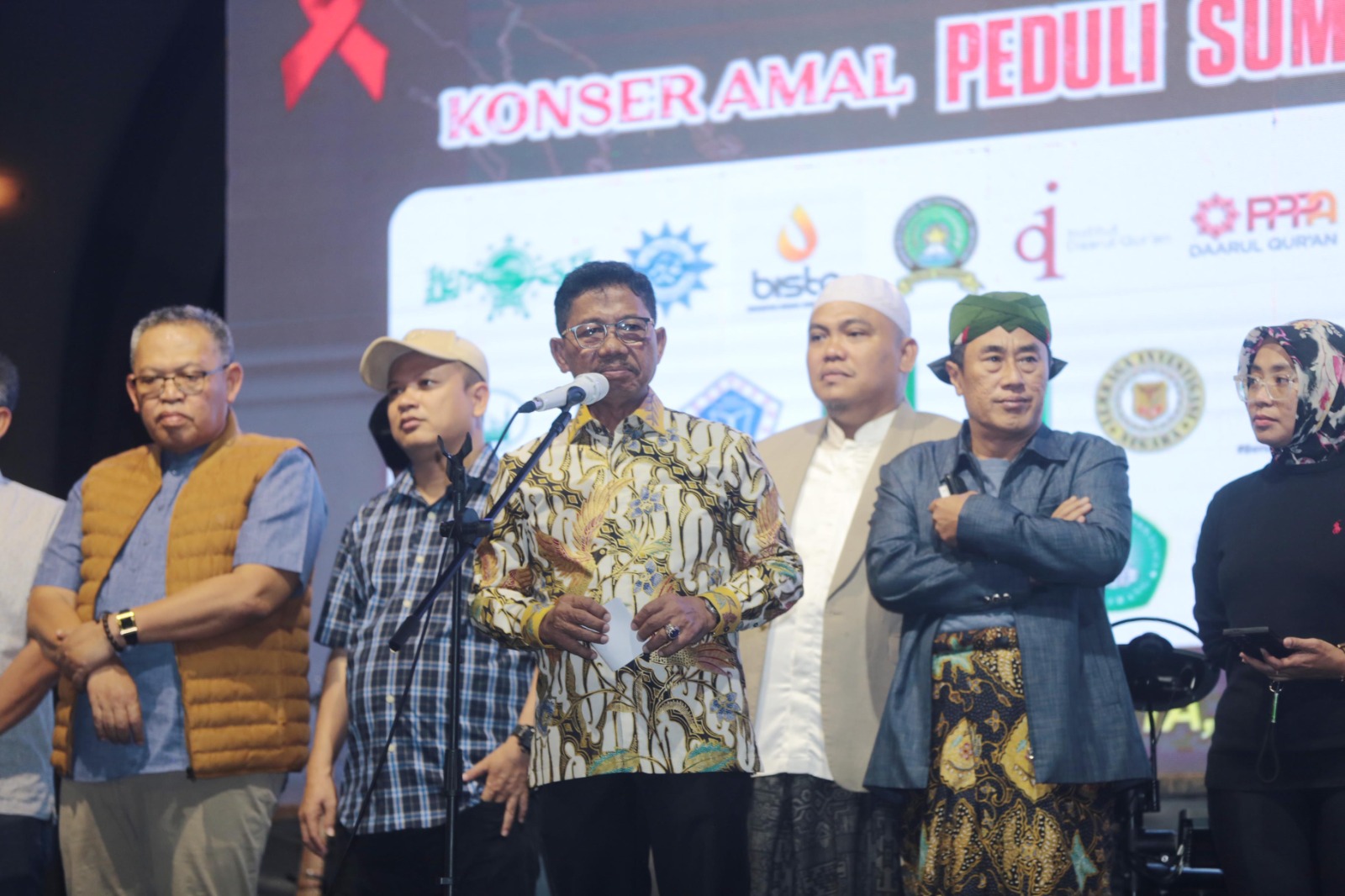 Sachrudin saat membuka acara konser Amal Korban Bencana untuk Sumatra.