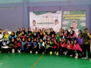 Peringati Hari Ibu, Rano Alfath Gelar Turnamen Bola Voli Putri di Balaraja