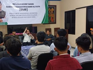 Kegiatan Diskusi Refleksi Akhir Tahun Barisan Mahasiswa Rano Alfath.