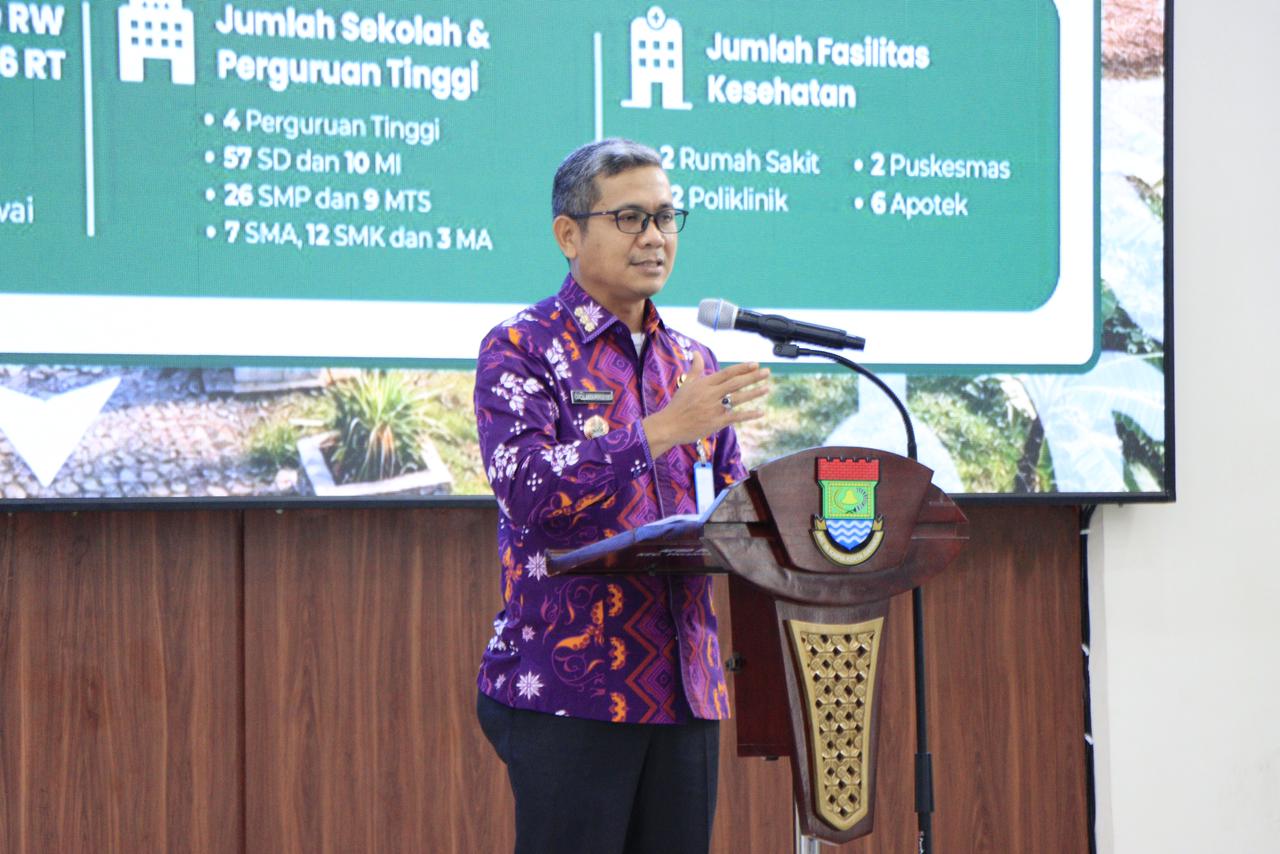 Camat Tigaraksa Cucu Abdurassyid.