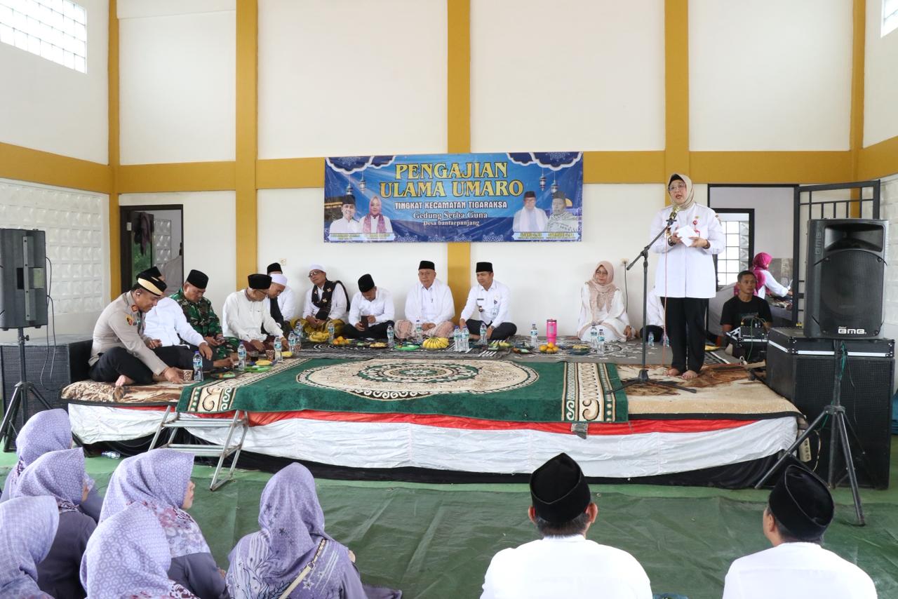 Wabup Intan saat menghadiri pengajian ulama sekaligus meresmikan GSG Bantar Panjang Tigaraksa.