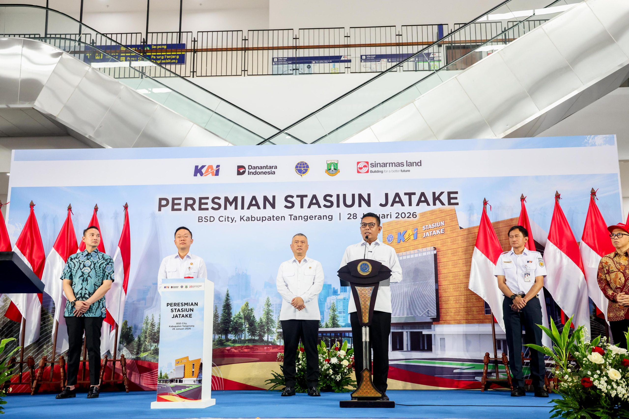 Peresmian stasiun Jatake Pagedangan.