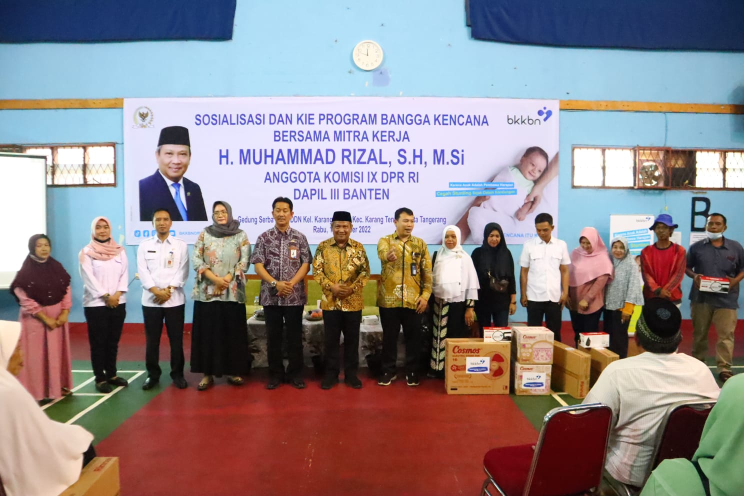 Kegiatan sosialisasi KIE program bangga kencana di Karang Tengah.