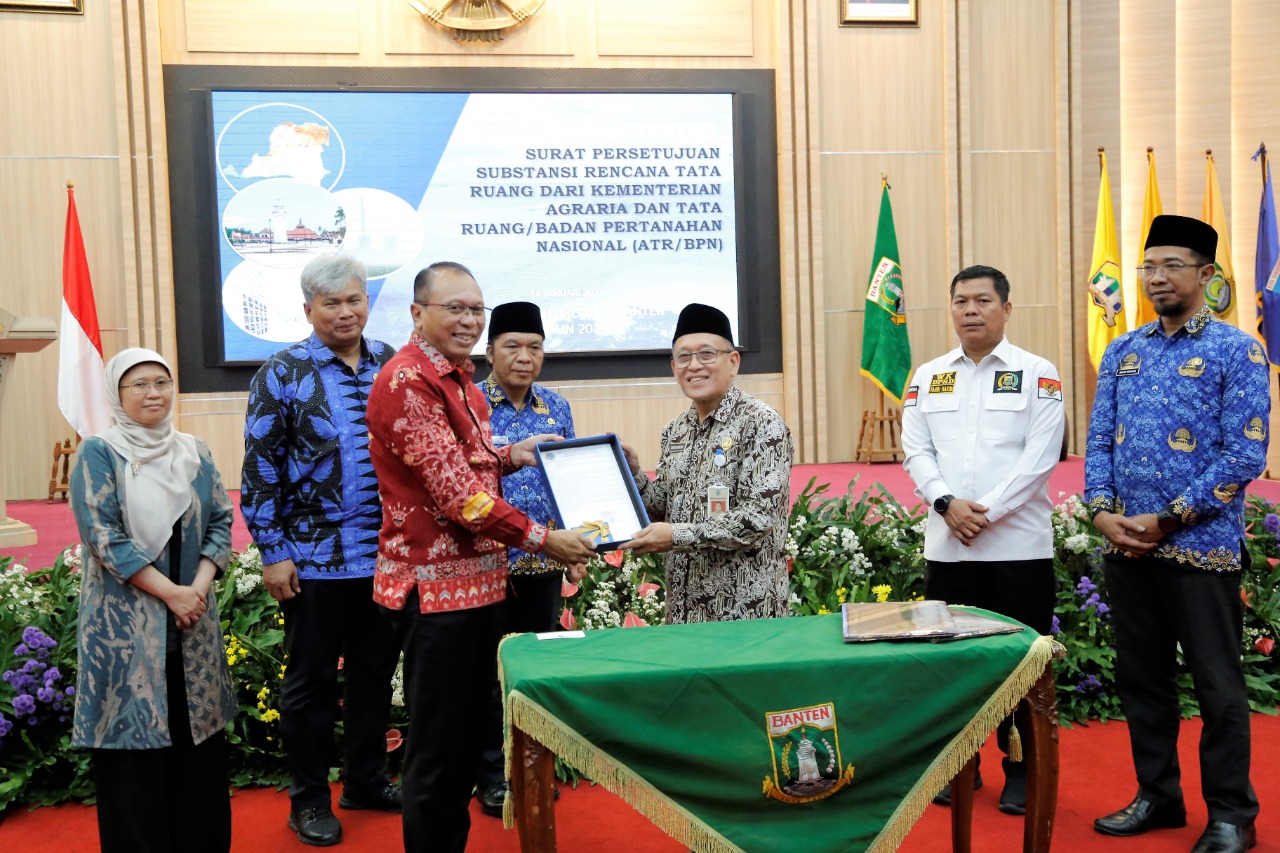 Kementerian ATR/BPN Gelar Serah Terima Persub RTRW ke Pemda Pandeglang