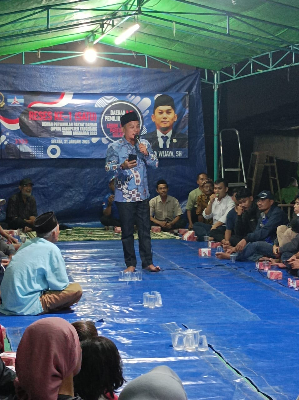 Dewan Aditya Wijaya saat memberikan sambutannya di kegiatan reses bersama warga.