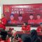Direktur Karang Tumaritis Institute, Abraham Garuda Laksono saat memaparkan makna Pancasila.