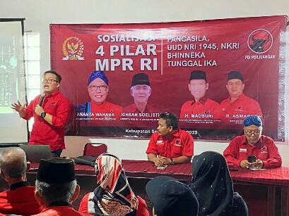 Ichsan Soelistio Bareng Abraham Garuda Laksono Sosialisasikan 4 Pilar MPR RI di DPC PDIP Serang Banten