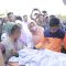 Bupati Irna bawa Haerudin ke RSUD Berkah Pandeglang.