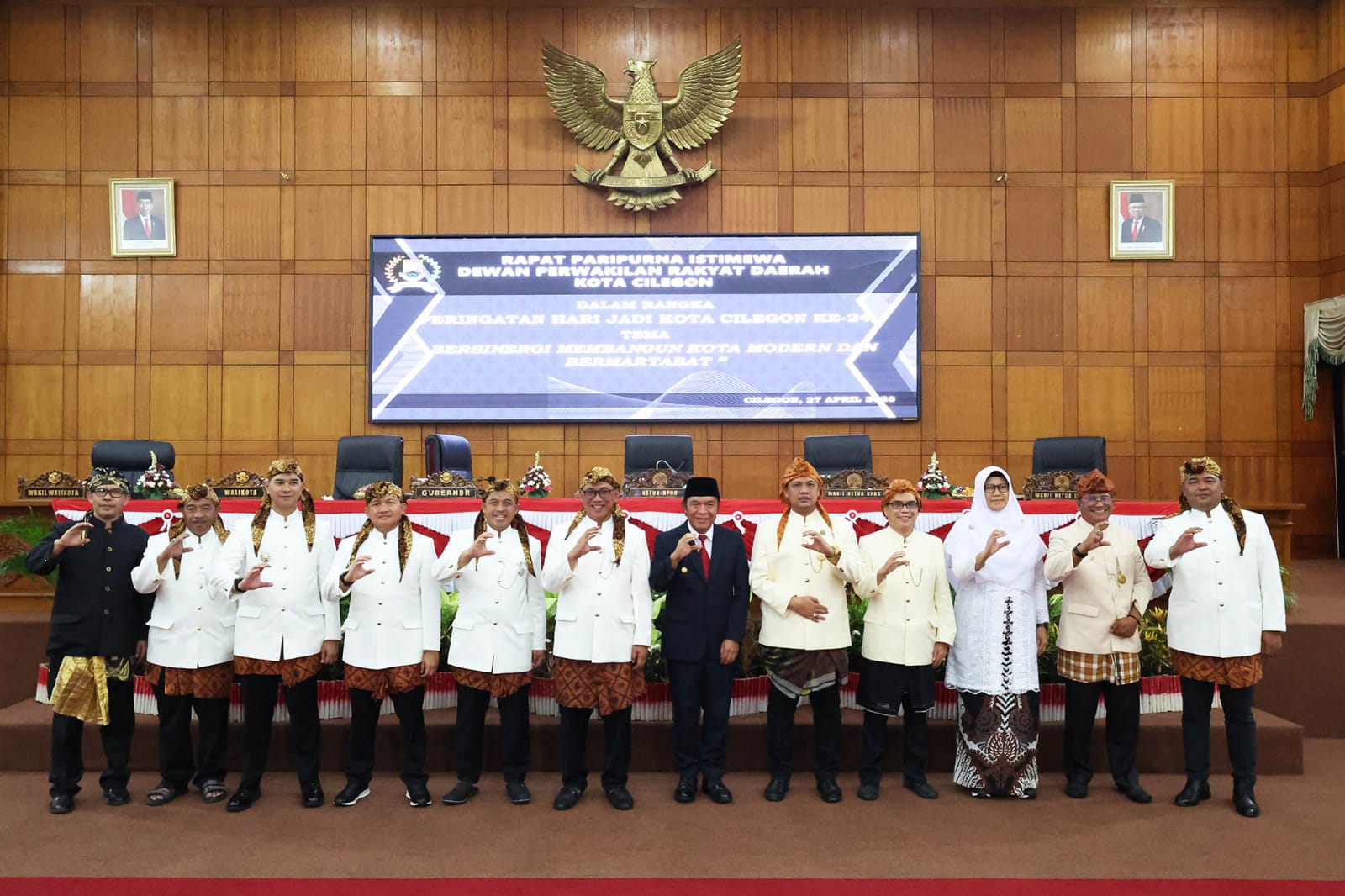 Pj Gubernur Banten Al Muktabar Hadiri Rapat Paripurna HUT 24 Tahun Kota Cilegon, Begini Pesannya