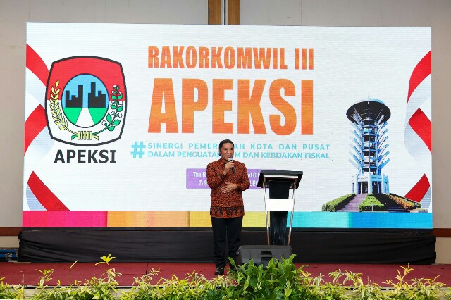 Buka Rakorkomwil III Apeksi di Cilegon, Pj Gubernur Banten Al Muktabar Jelaskan Pentingnya Aplikasikan Birokrasi Berdampak