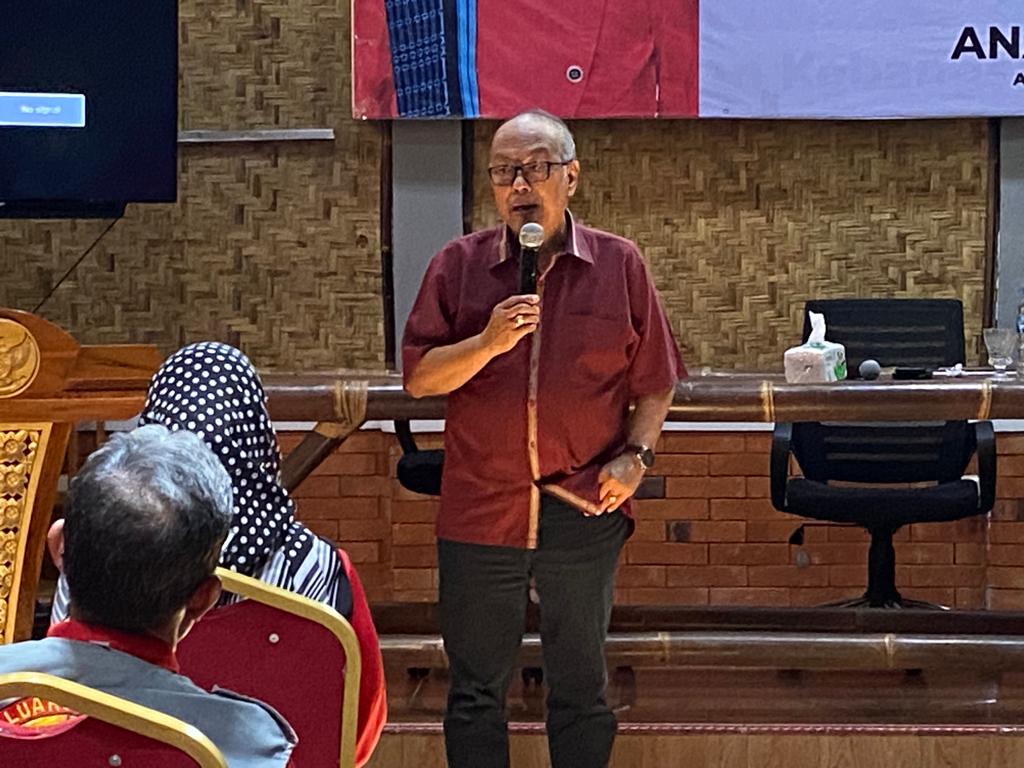 Ananta Wahana.