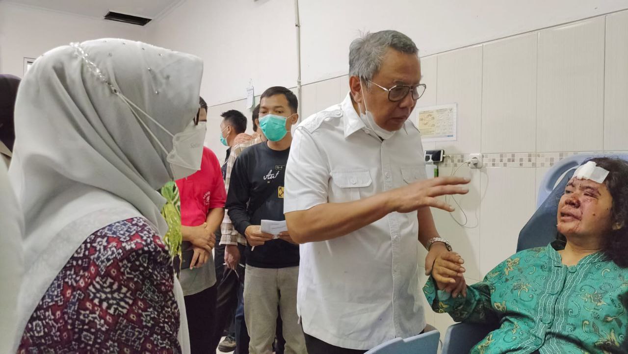 1 orang Meninggal dalam Kecelakaan di Guci Tegal, Benyamin Kirim Tim Medis Tangsel