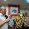Wali Kota Benyamin Davnie saat melihat kondisi para korban di RS Soeselo Slawi Tegal.