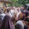 Mensos Risma saat menjenguk korban TPPO di Pandeglang.