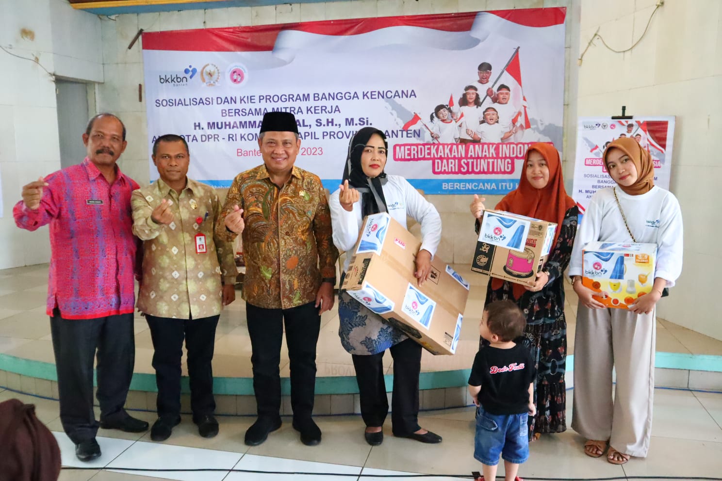 Muhammad Rizal DPR RI Bersama BKKBN Banten Sosialisasi KIE Program Bangga Kencana di Balaraja