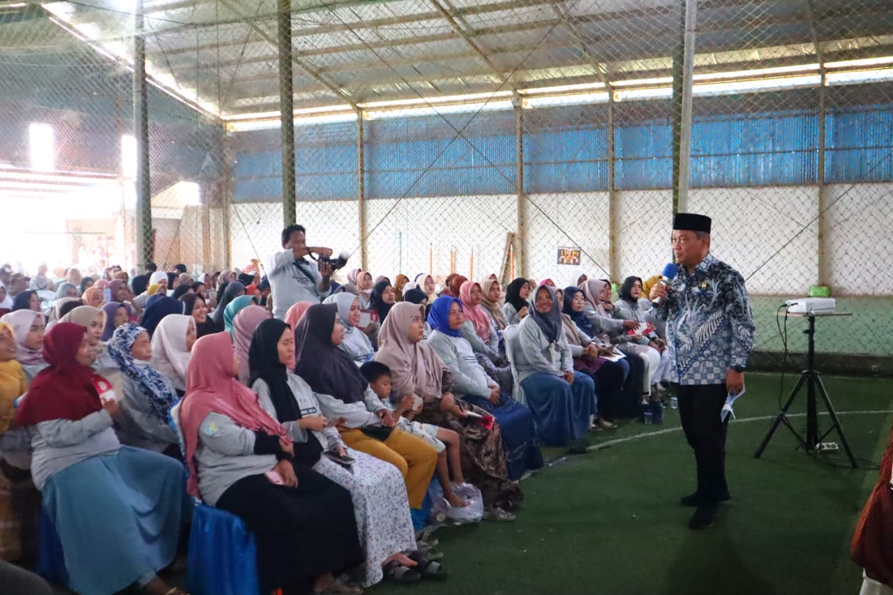 Dewan Muhammad Rizal saat memaparkan materi pentingnya tentang kesehatan.