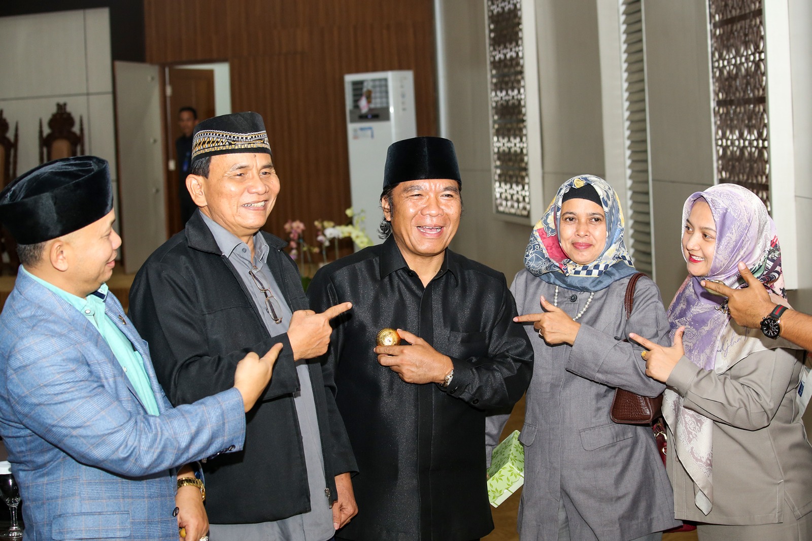 Pj Gubernur Banten Al Muktabar.