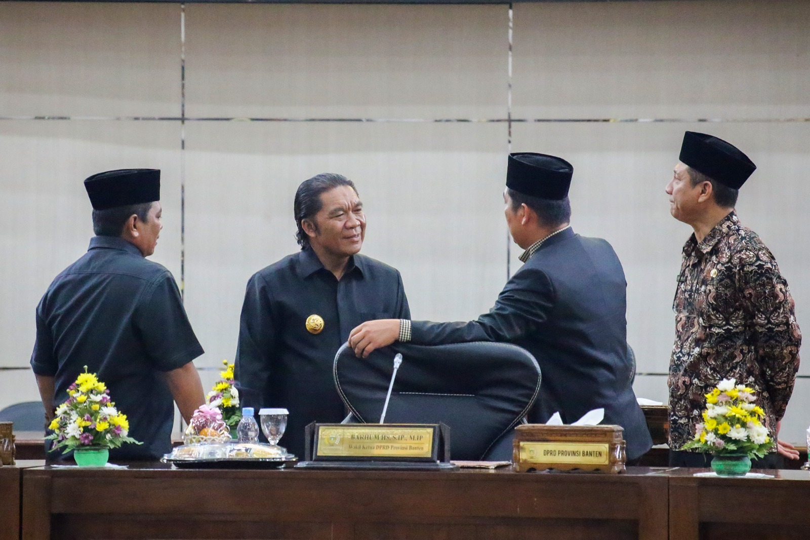 Pj Gubernur Banten Al Muktabar.