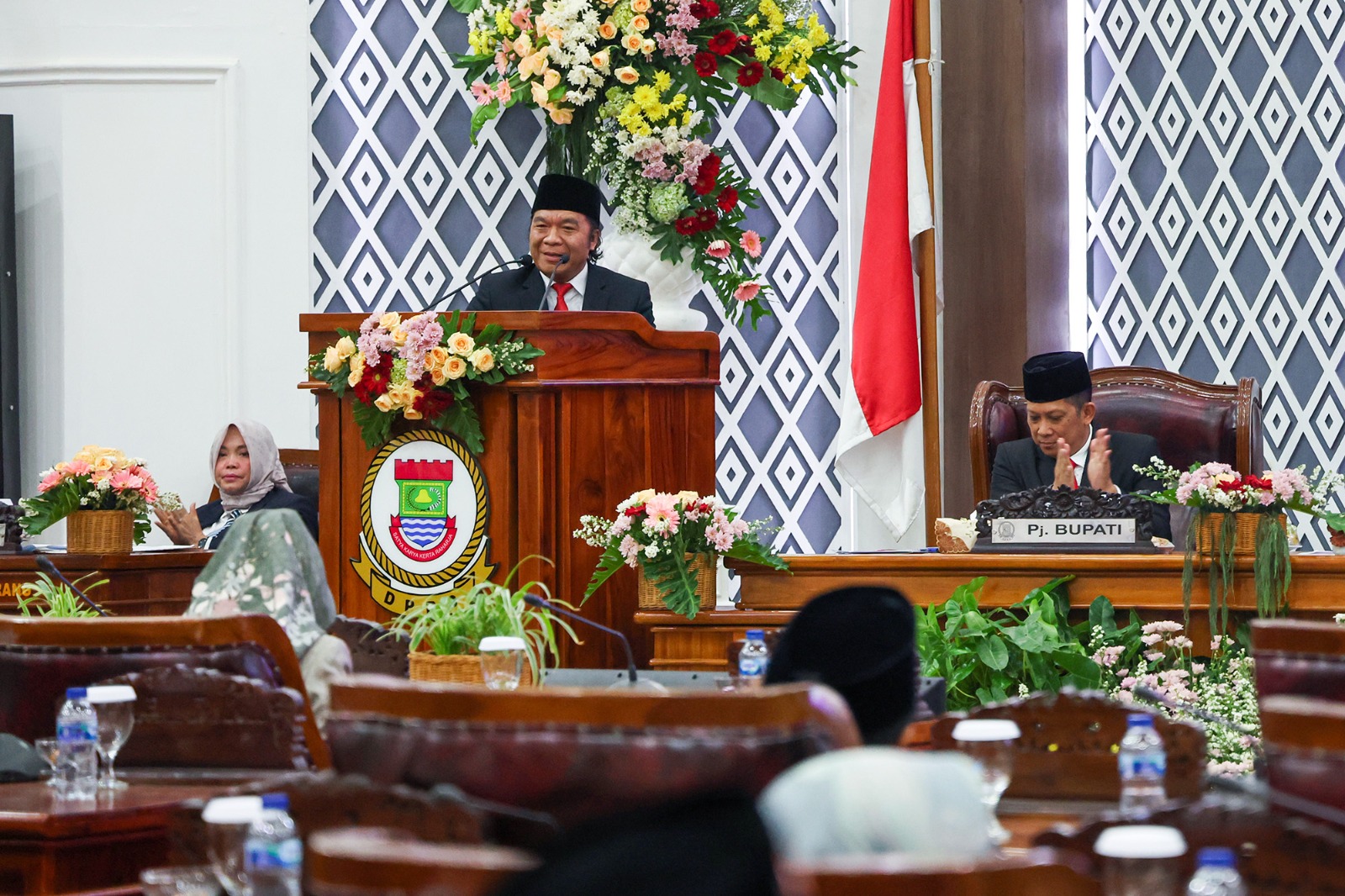 Pj Gubernur Banten Al Muktabar.