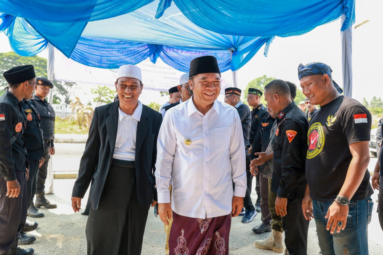 Pj Gubernur Banten Al Muktabar.