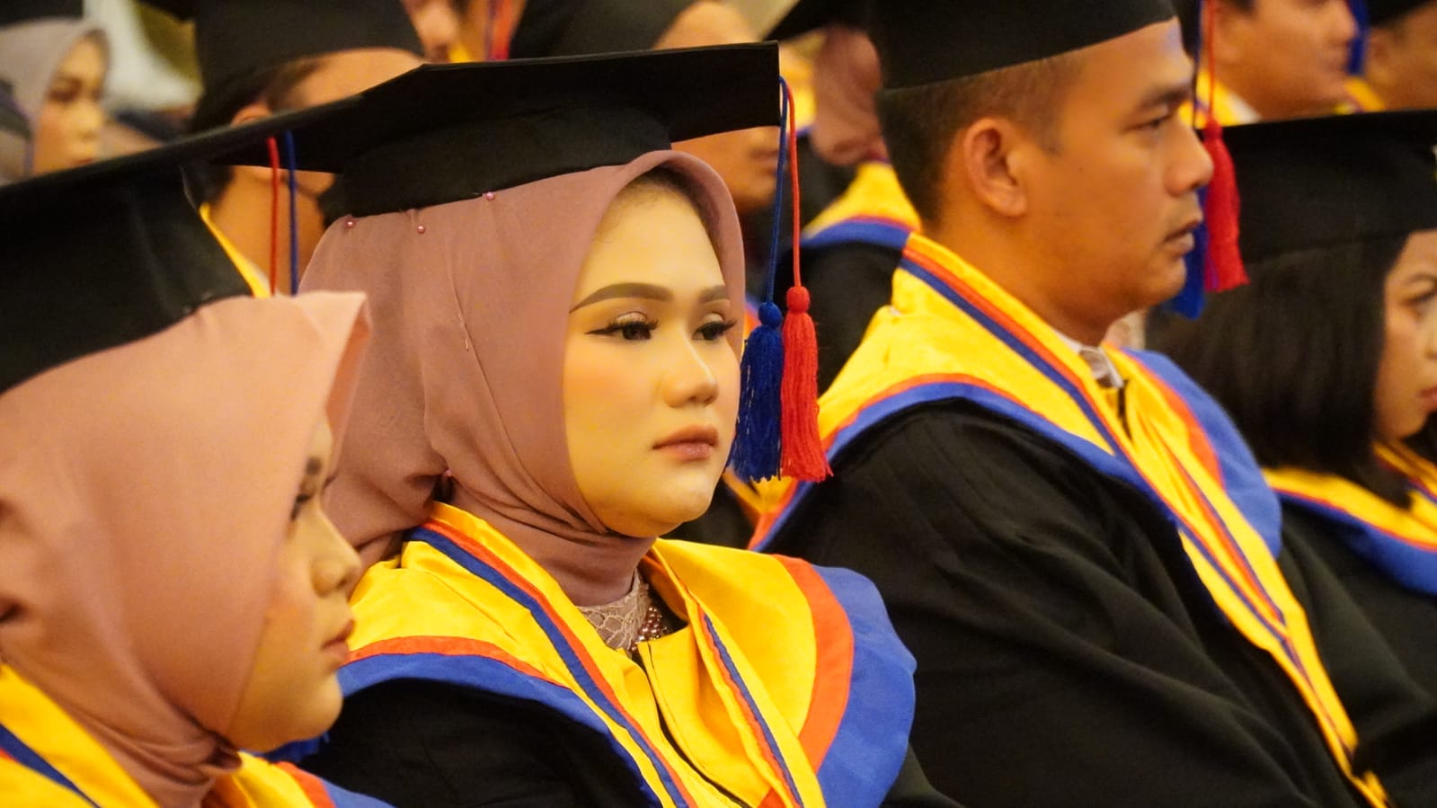 Wisuda mahasiswa STISIP Banten Raya.