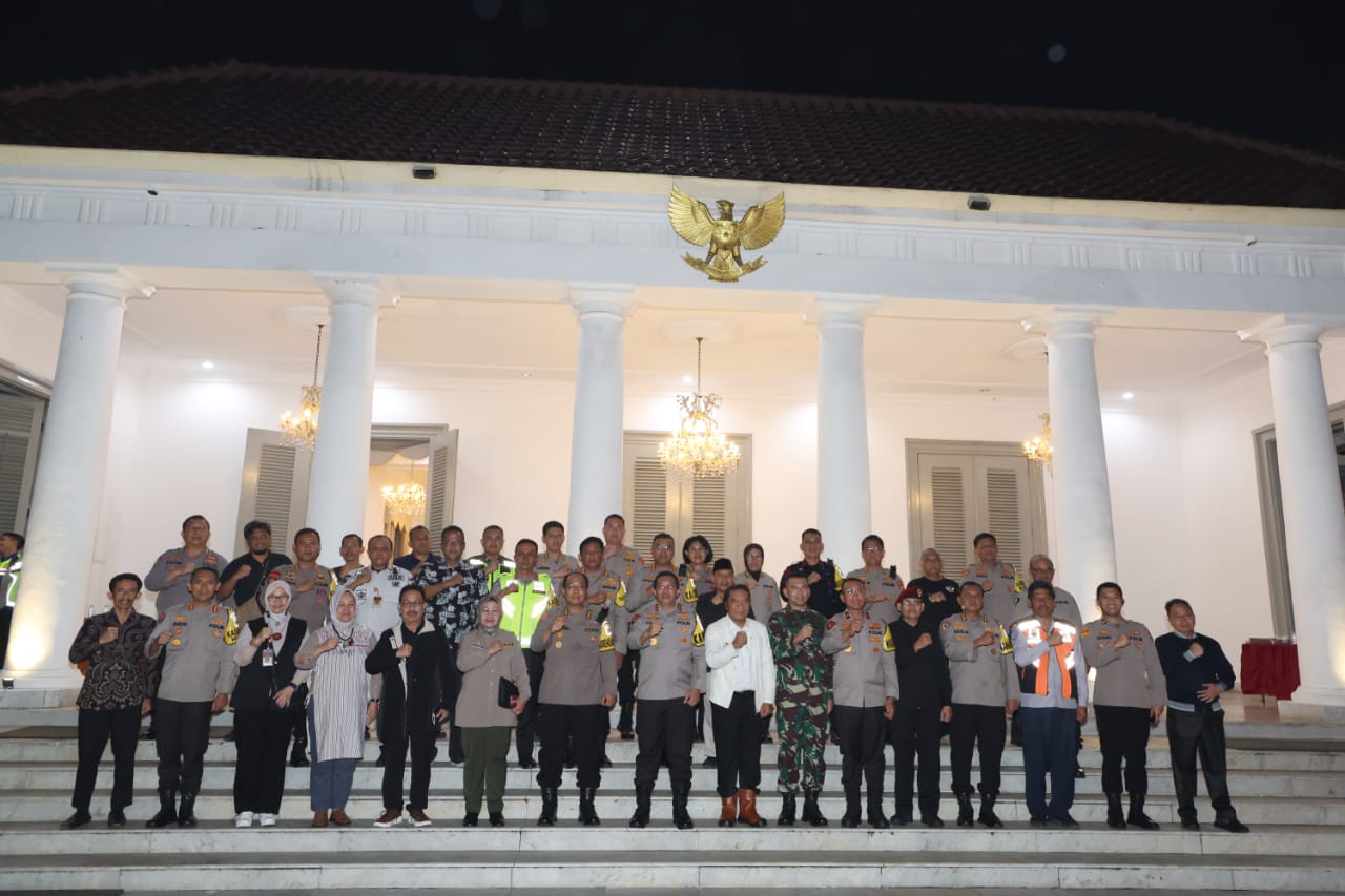 Pj Al Muktabar bersama forkopimda Banten.