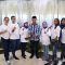 Muhammad Rizal DPR RI saat foto bersama masyarakat.