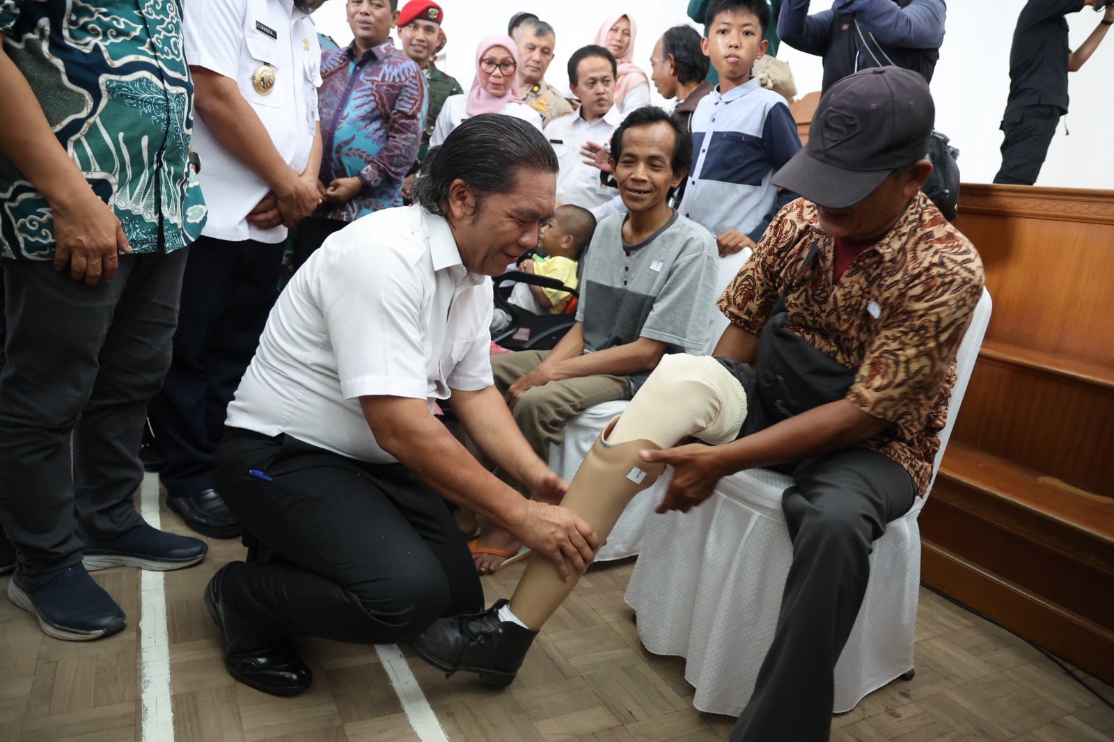 Pemprov Banten Salurkan Bantuan Sosial Penyandang Disabilitas di Kota Tangerang