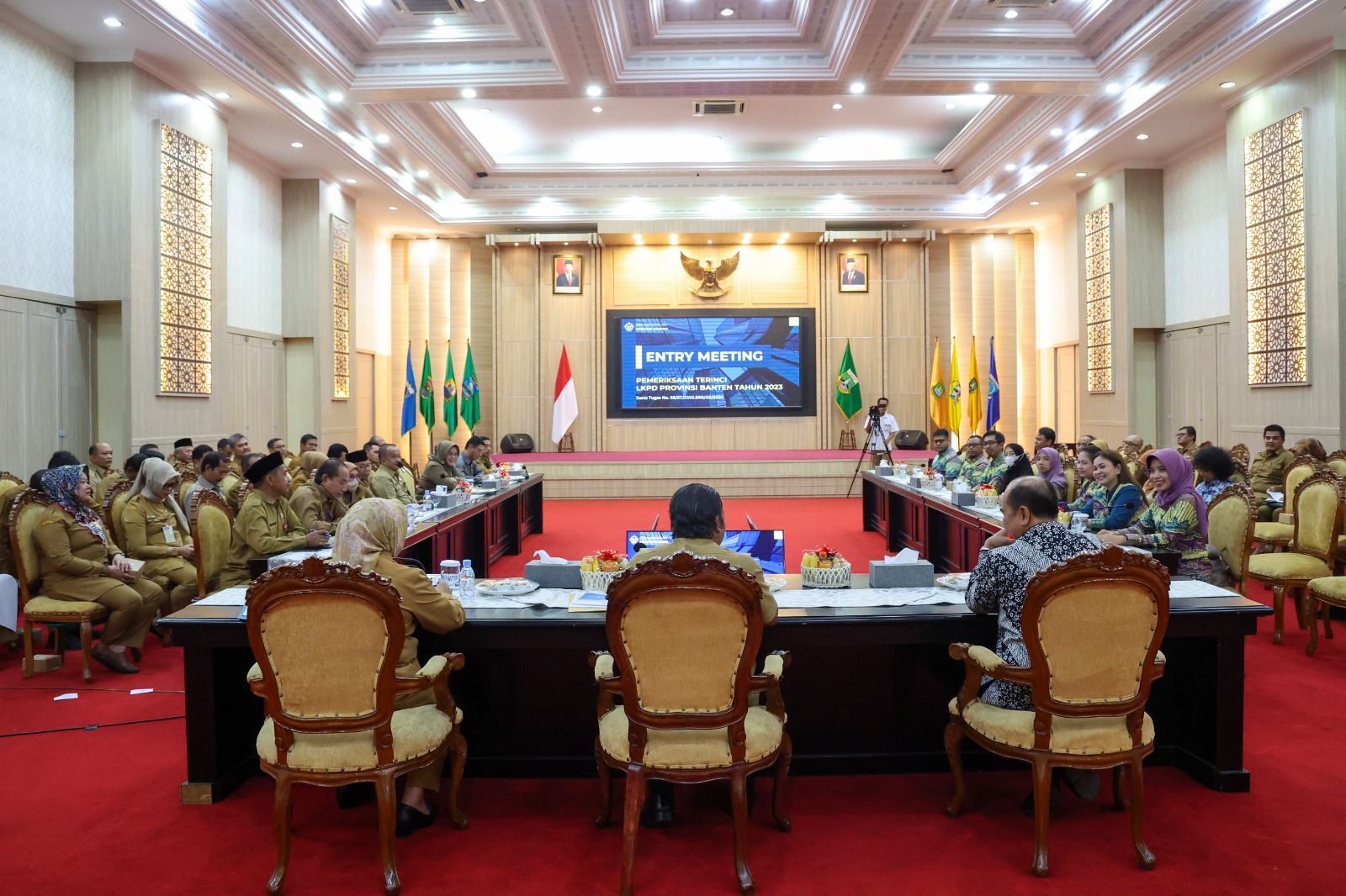 Pemprov Banten meeting dengan BPK Banten.