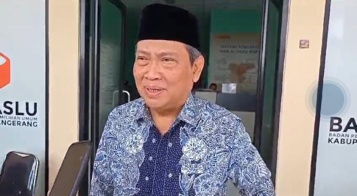 Muhammad Rizal saat di Bawaslu Kabupaten Tangerang.