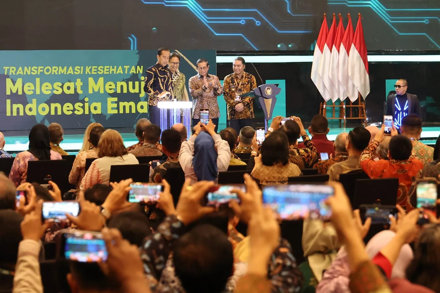 Presiden Jokowi saat membuka Raker Kesehatan Nasional di ICE BSD.