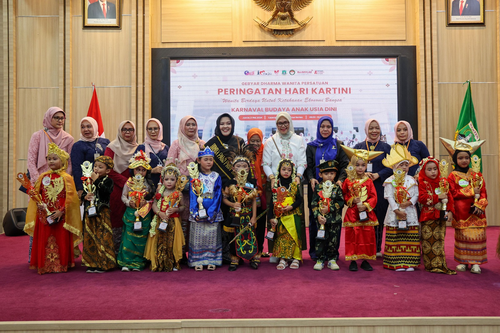 Bunda PAUD Banten di Hari Kartini Gelar Karnaval Budaya Anak