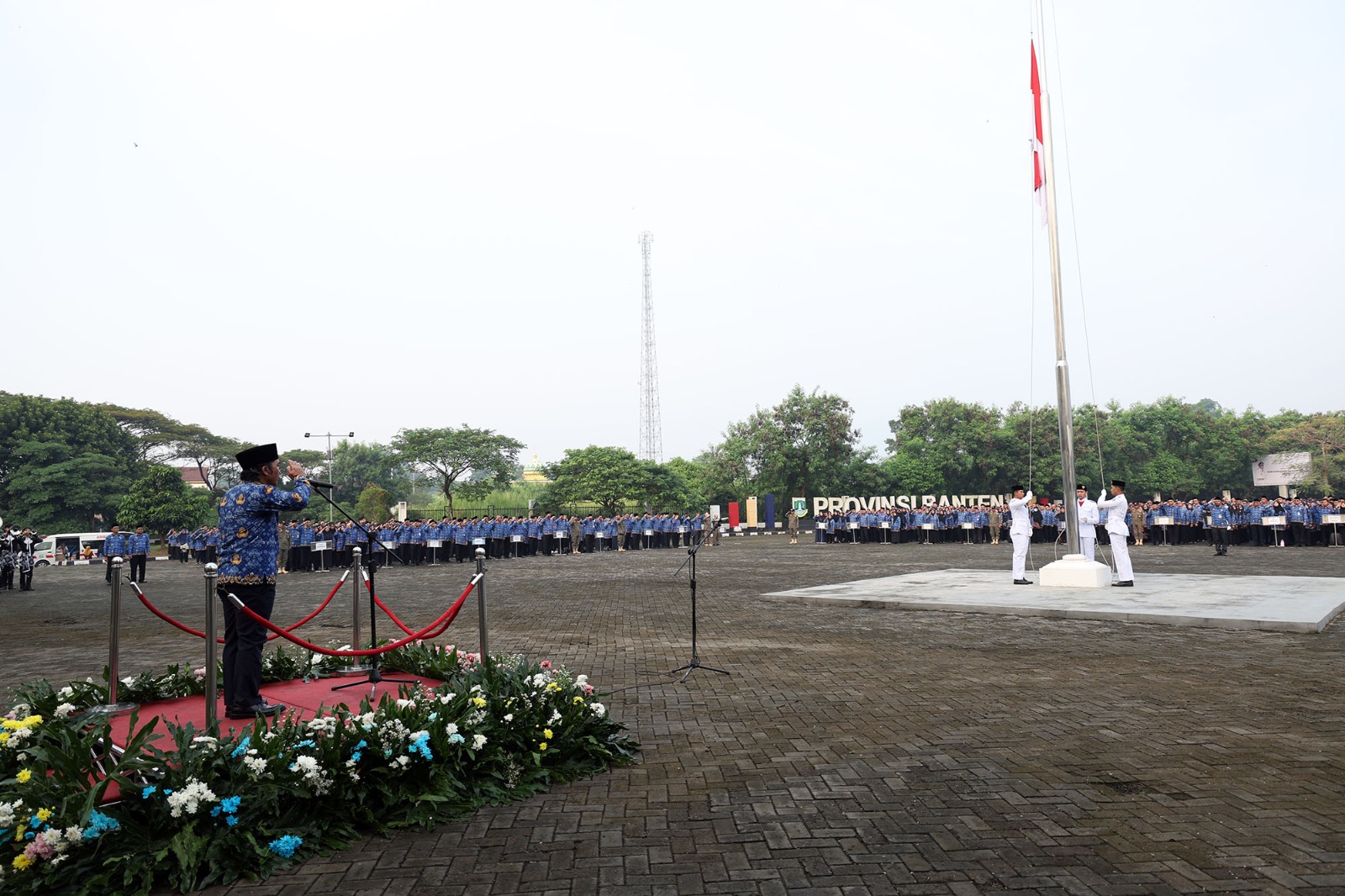 Upacara Hari Kebangkitan Nasional ke-116 di Lapangan Sekretariat Daerah (Setda) Provinsi Banten.