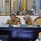 Pj Gubernur Al Muktabar bersama Plh sekda Virgojanti.