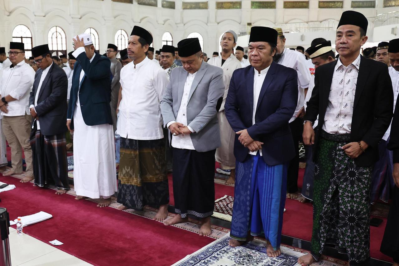 Pj Al Muktabar salat idul adha di masjid Al bantani KP3B.