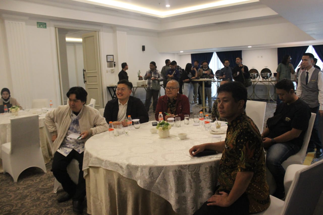 Abraham Garuda Laksono, Ananta Wahana, Henry Yosodiningrat, saat di Focus Group Discussion (FGD) Tata Cara Hukum dan Model Kerja Aparat Penegak Hukum Pada Kasus Politik.