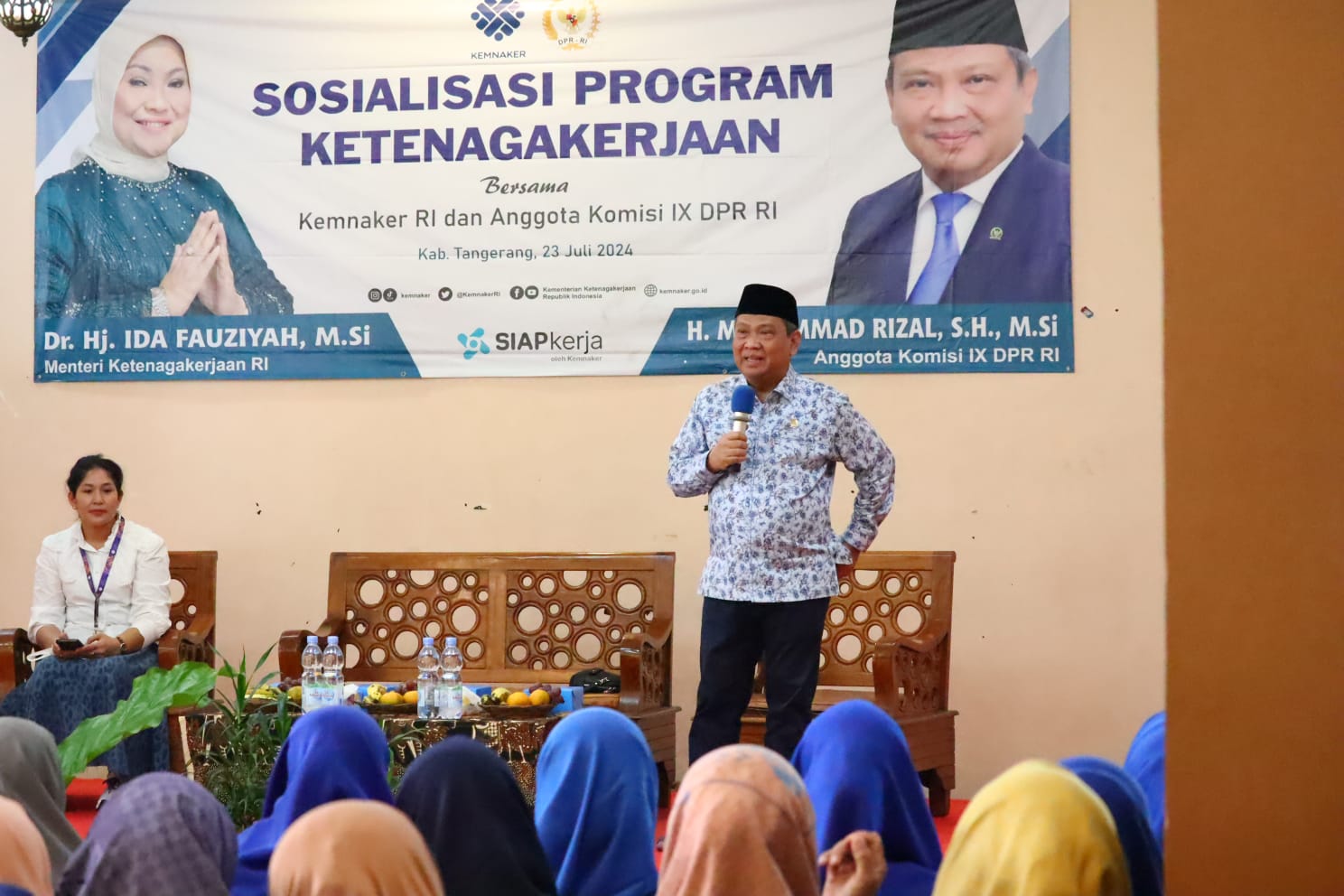 Muhammad Rizal DPR RI saat memaparkan program ketenagakerjaan.