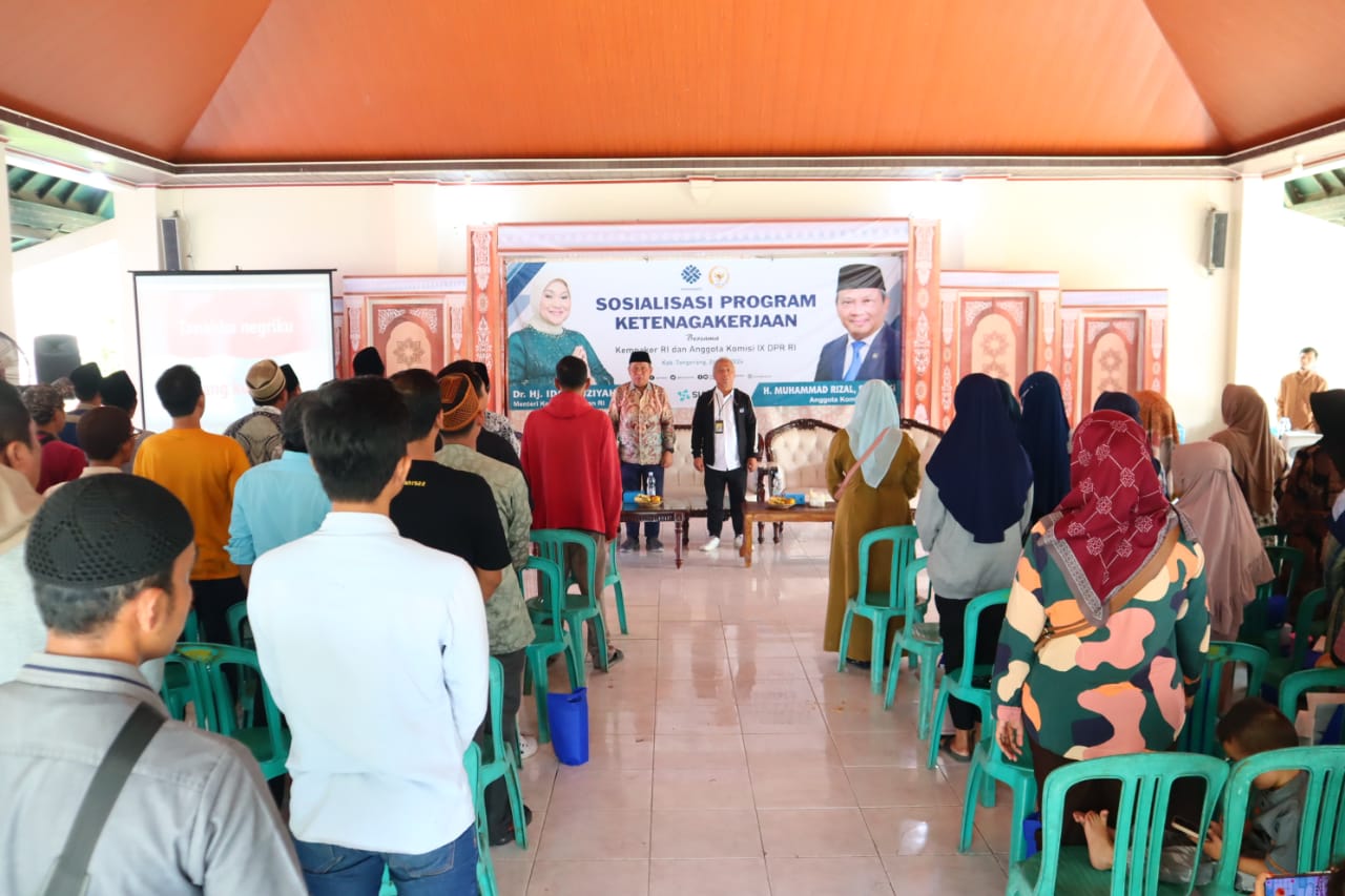 Kemnaker bersama Muhammad Rizal Anggota Komisi IX DPR Sosialisasi Program Ketenagakerjaan.