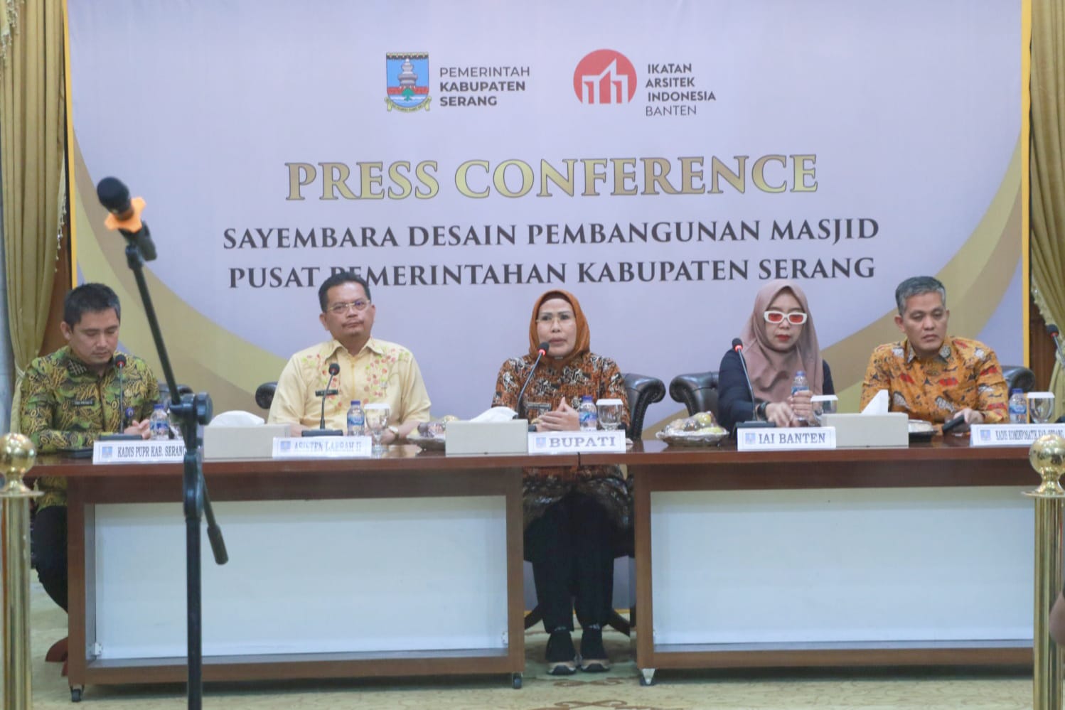 Press Conference Sayembara Desain pembangunan masjid Pemkab Serang.