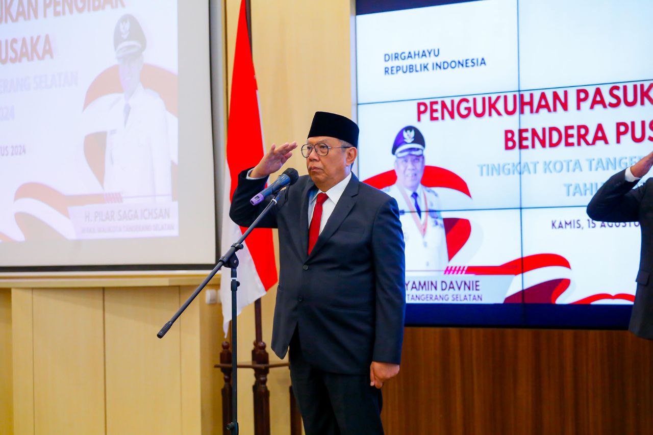 Walikota Benyamin Kukuhkan Pasukan Pengibar Bendera Upacara HUT RI di Tangsel