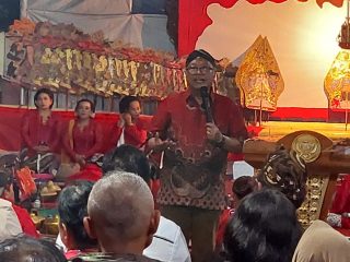 Ananta Wahana Anggota MPR RI Gelar Sosialisasi Empat Pilar Lewat Pentas Wayang Kulit