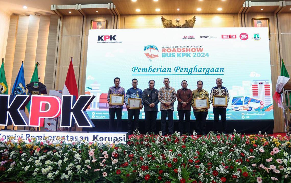 Pimpinan KPK RI Nurul Ghufron bersama pejabat di Banten.