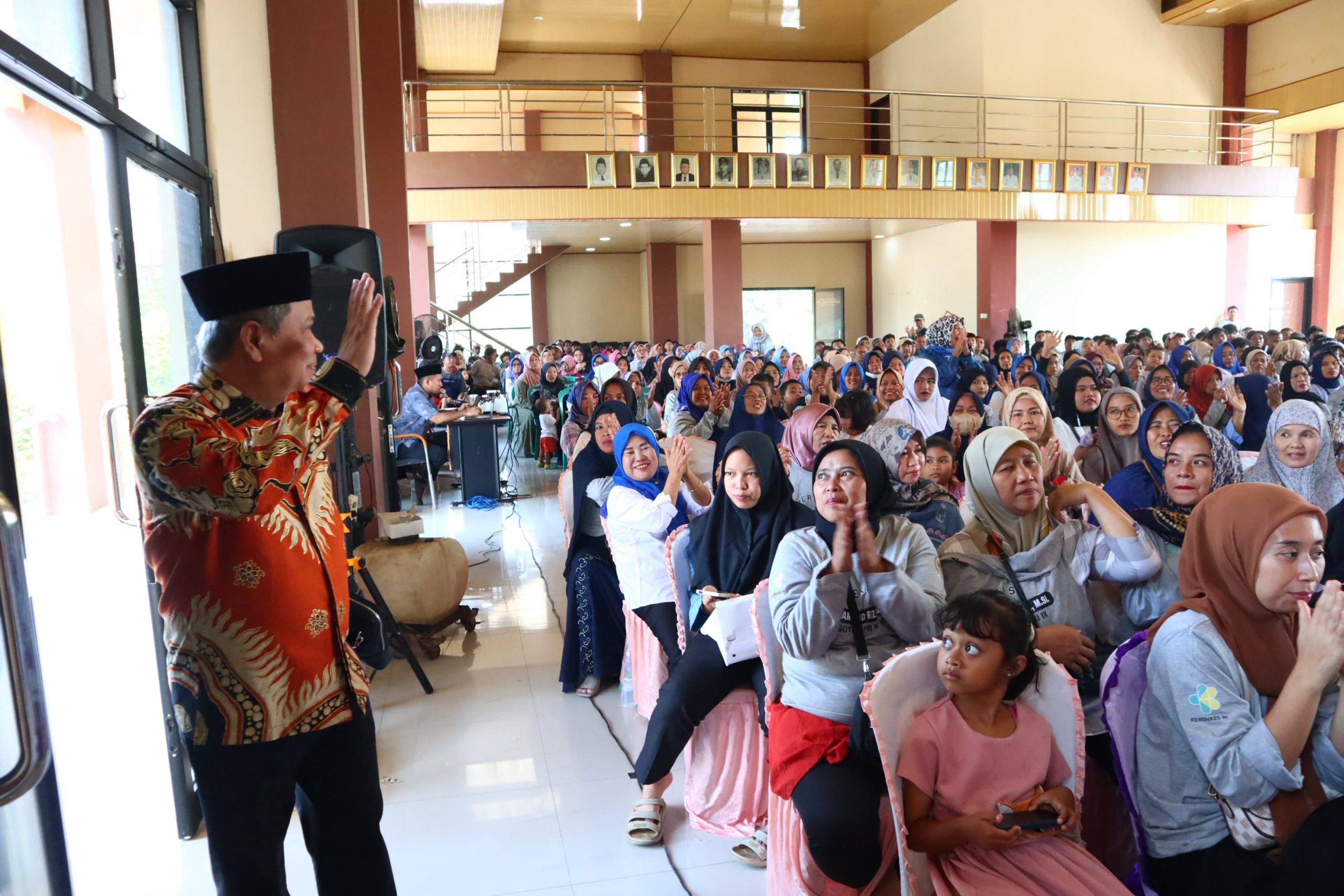 Muhammad Rizal DPR RI saat menyapa masyarakat.