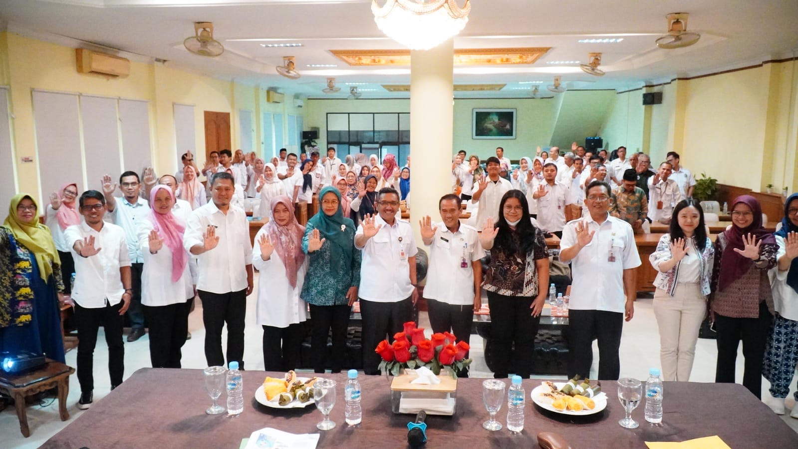 Rapat Koordinasi dan Evaluasi Tim Percepatan Penurunan Stunting di Pandeglang.