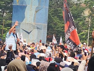 Calon Gubernur Andra Soni - Dimyati Orasi Slogan Banten Maju, Adil Merata, Tidak Korupsi